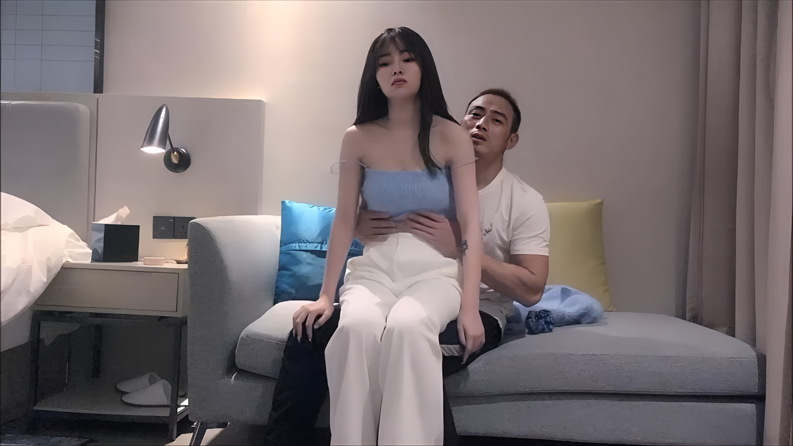 有錢人是個妓女