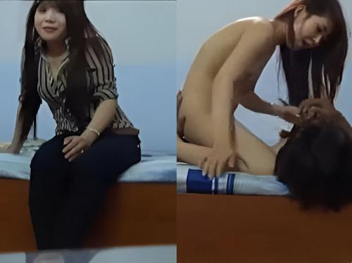 Được cô giáo của con dạy cưỡi ngựa Được cô giáo của con dạy cưỡi ngựa