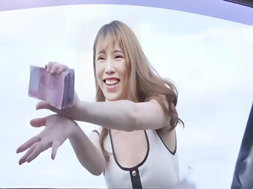 운전기사는 개성 있는 여성 손님에게 성매매를 샀다 운전기사는 개성 있는 여성 손님에게 성매매를 샀다